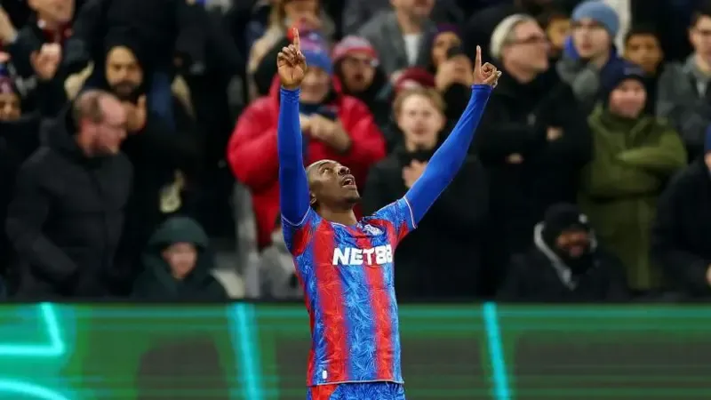 Eze scores winner as Palace come from behind to beat Southampton