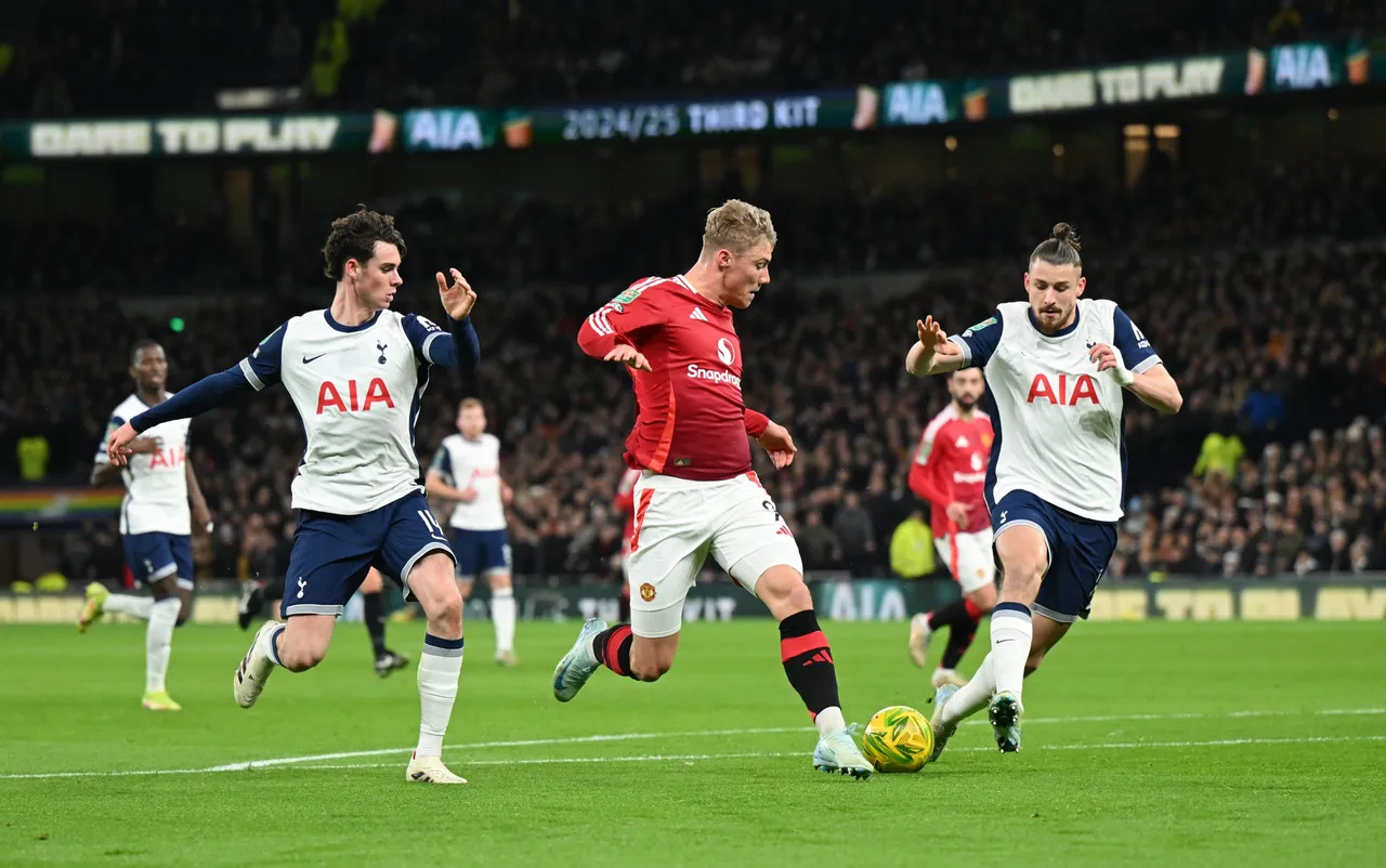 Spurs survive scare to beat Man Utd and reach League Cup semifinals