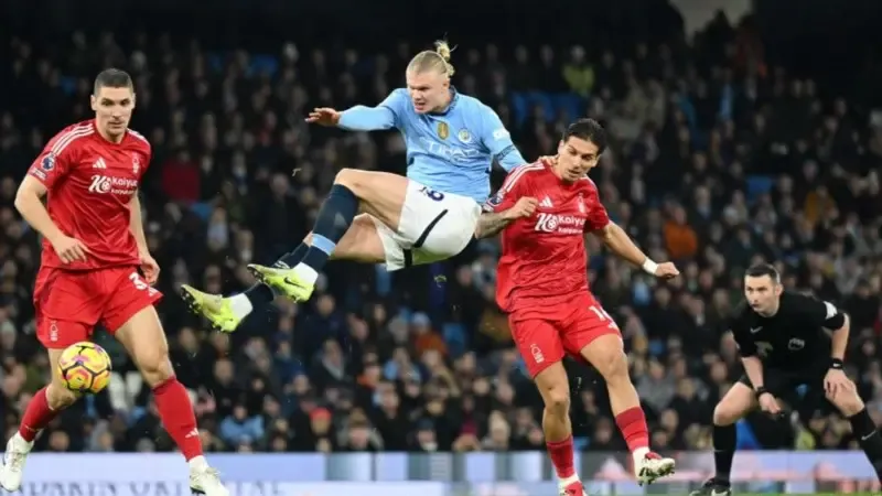 Man City end seven-game winless streak by beating Forest