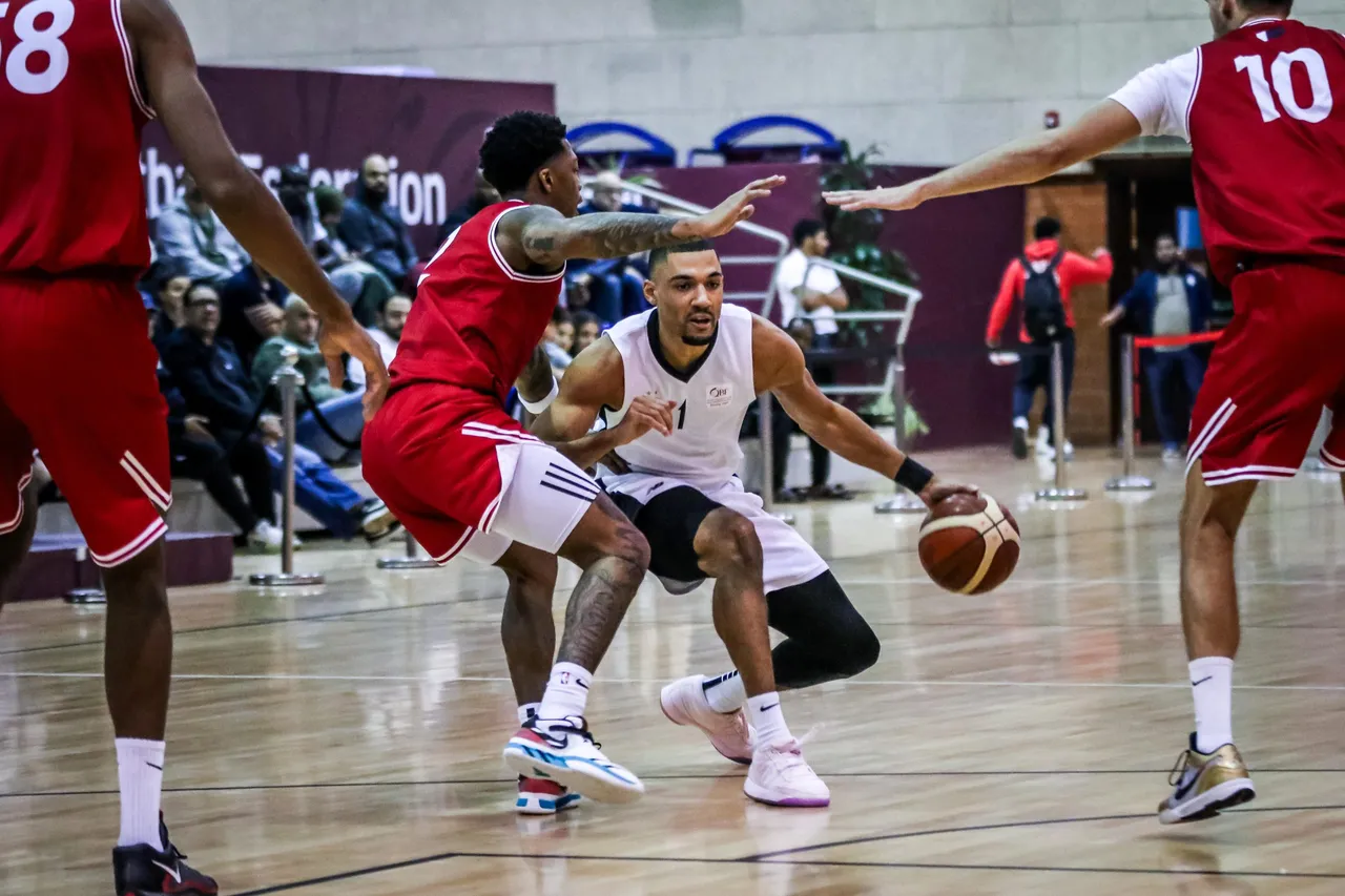 Hard-fought victory for Al Sadd and Qatar SC in basketball league