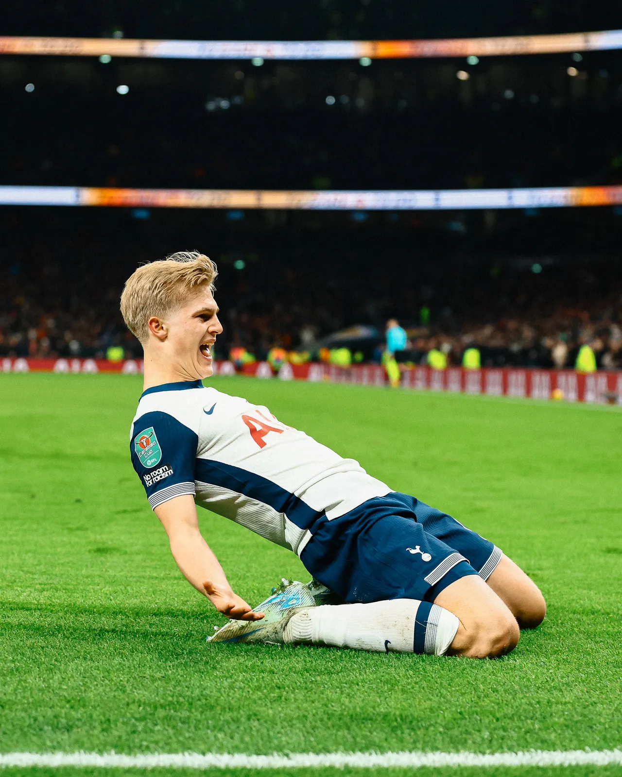 Lucas Bergvall makes most of reprieve to give Tottenham advantage over Liverpool