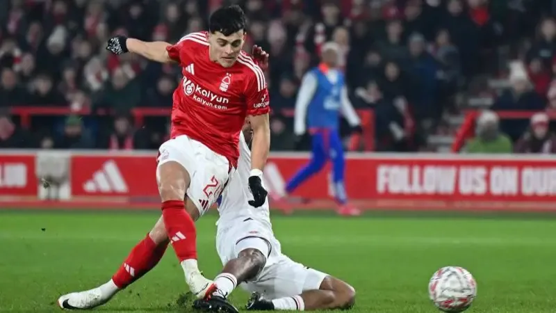 Sosa shines as Forest knock out managerless Luton