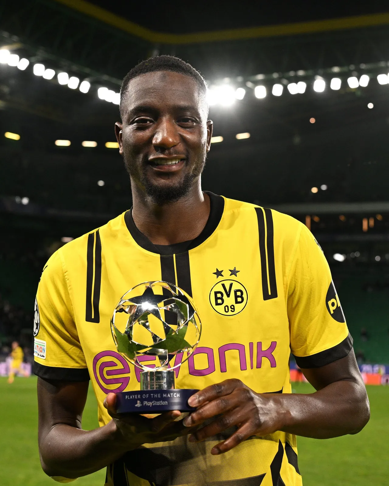 Classy Guirassy puts Dortmund in driving seat against Sporting