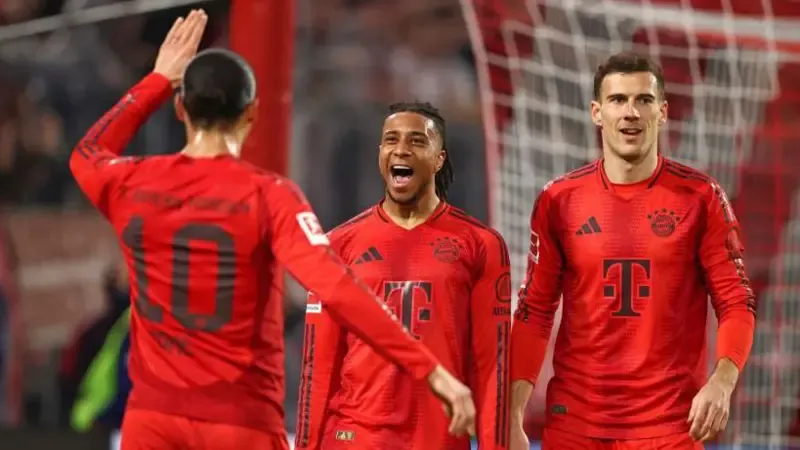 Bayern thrash Frankfurt to move eight clear at the top