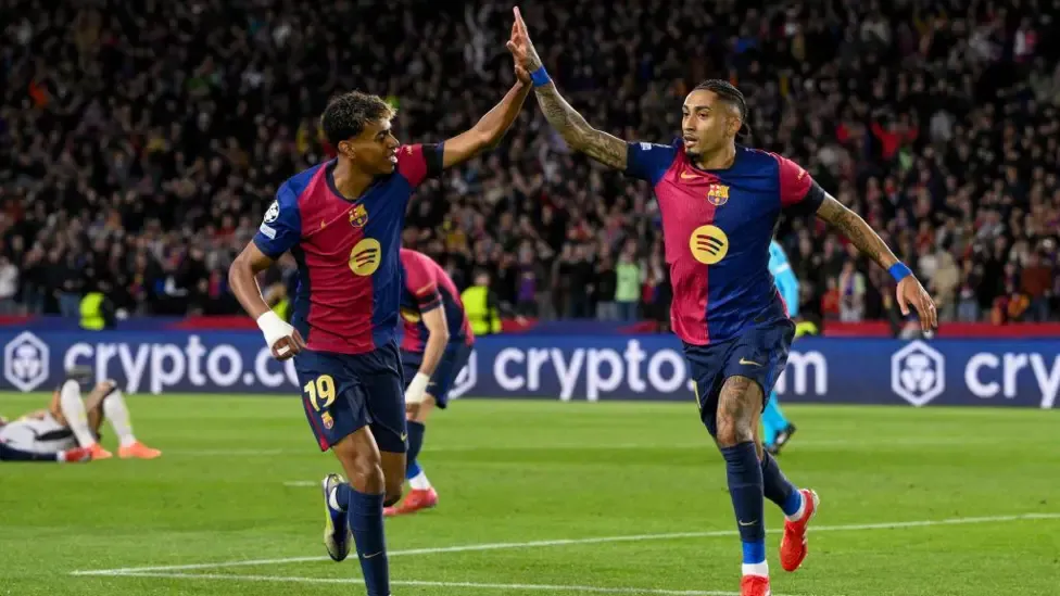 Yamal and Raphinha star as Barca breeze into last eight