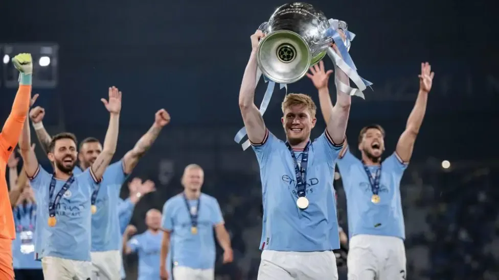 De Bruyne announces departure from Man City