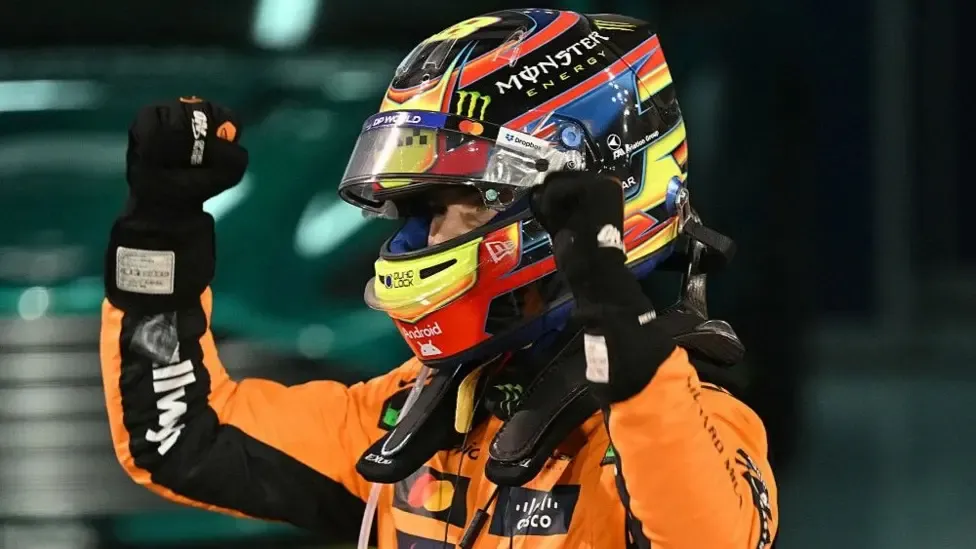 Piastri dominates in Bahrain as Russell holds on to second