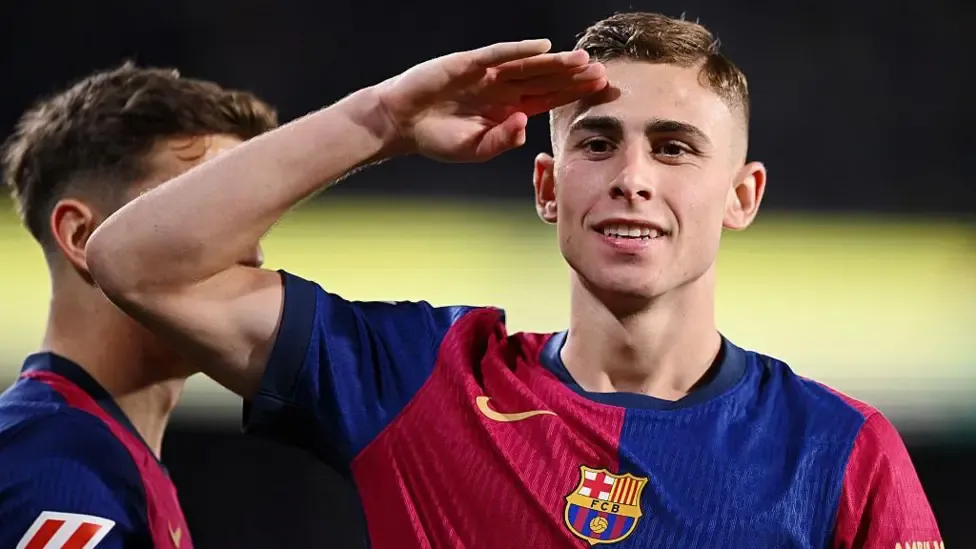 Barca beat Valladolid to go seven points clear