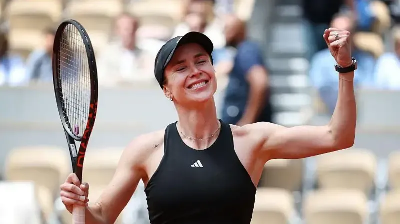Svitolina stuns Paolini with gritty comeback to reach French Open quarter-finals