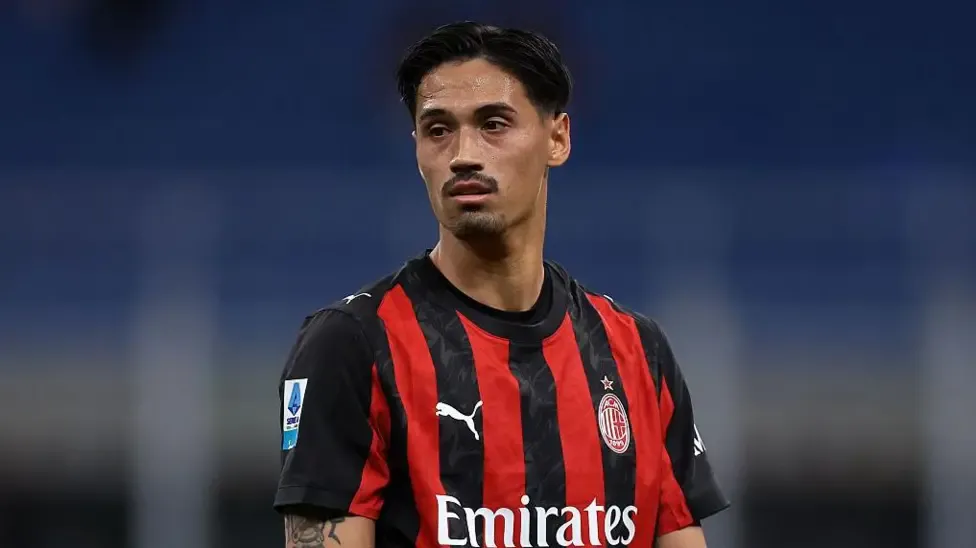 Manchester City agree €55m deal for AC Milan midfielder Reijnders