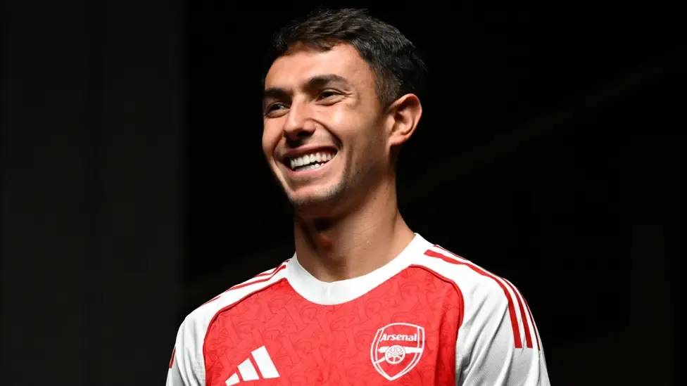 Arsenal sign Zubimendi from Real Sociedad in £60m deal