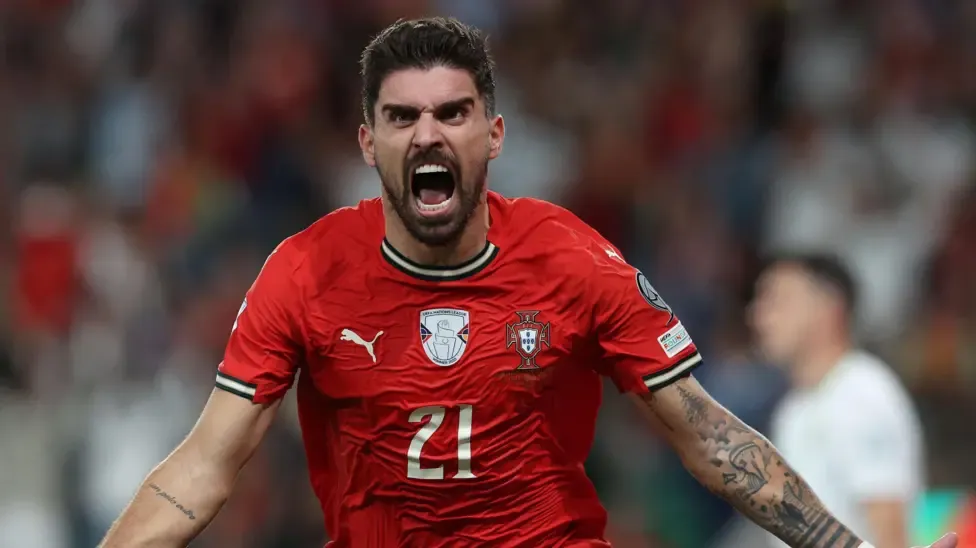 Neves’ late header rescues Portugal after Ronaldo misses penalty against Ireland