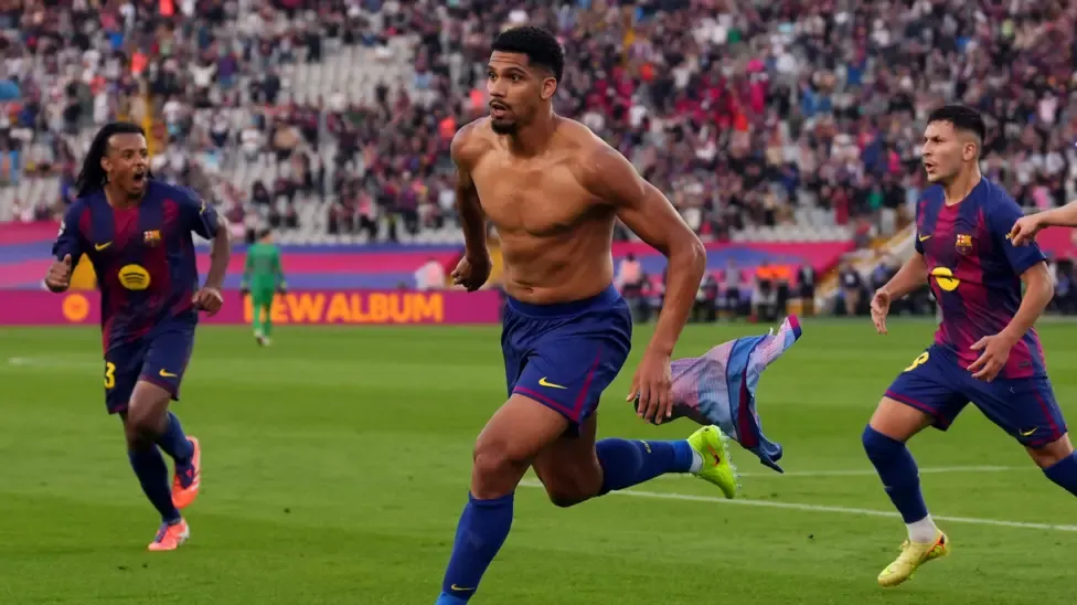 Araujo’s late winner sends Barcelona top of La Liga