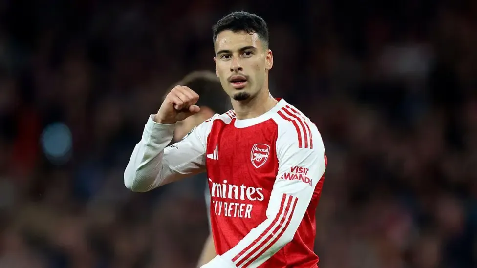 Martinelli and Saka on target as Arsenal see off Olympiacos