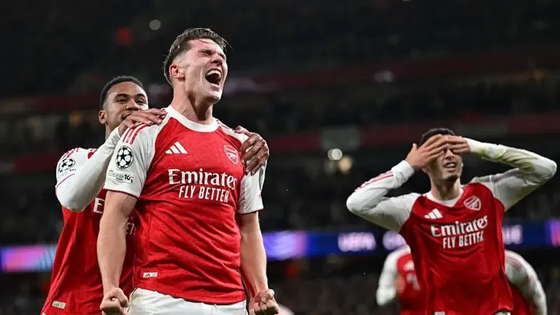Arsenal hit four in 14 minutes to crush Atletico and extend perfect Champions League start
