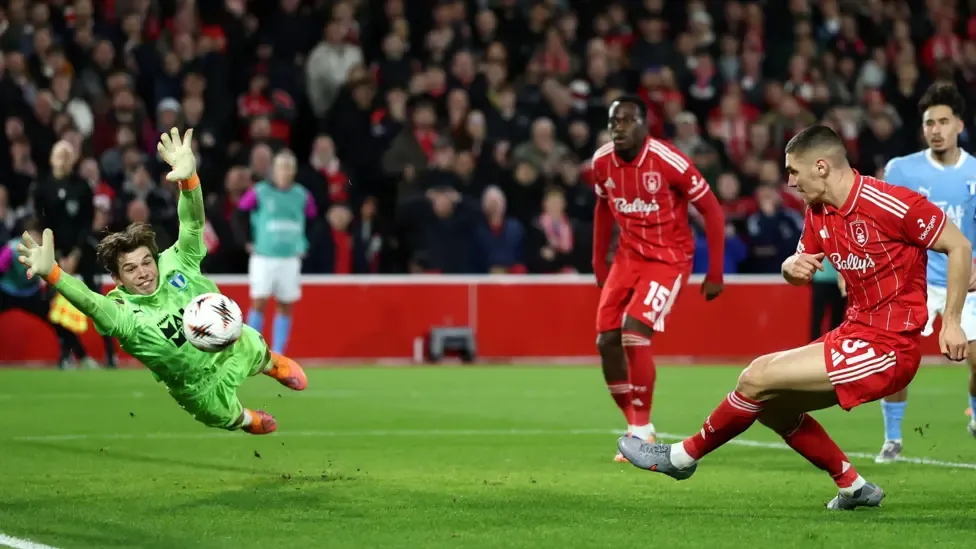 Forest sweep aside Malmo to tighten Europa League play-off hold