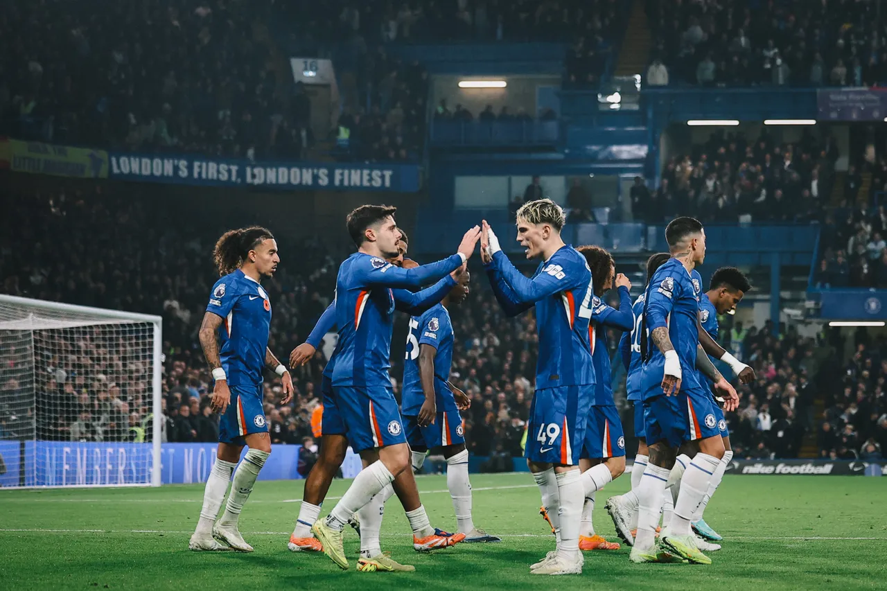 Gusto scores first career goal as Chelsea cruise past Wolves to go second