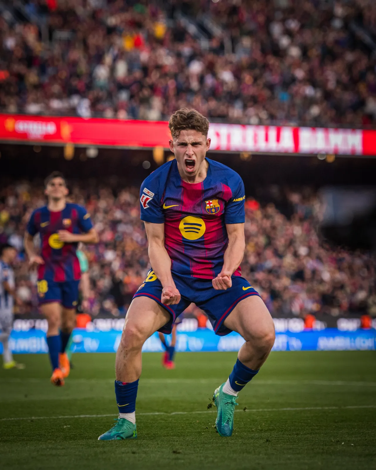 FC Barcelona Cruise Past Levante UD With Dominant 3–0 Victory