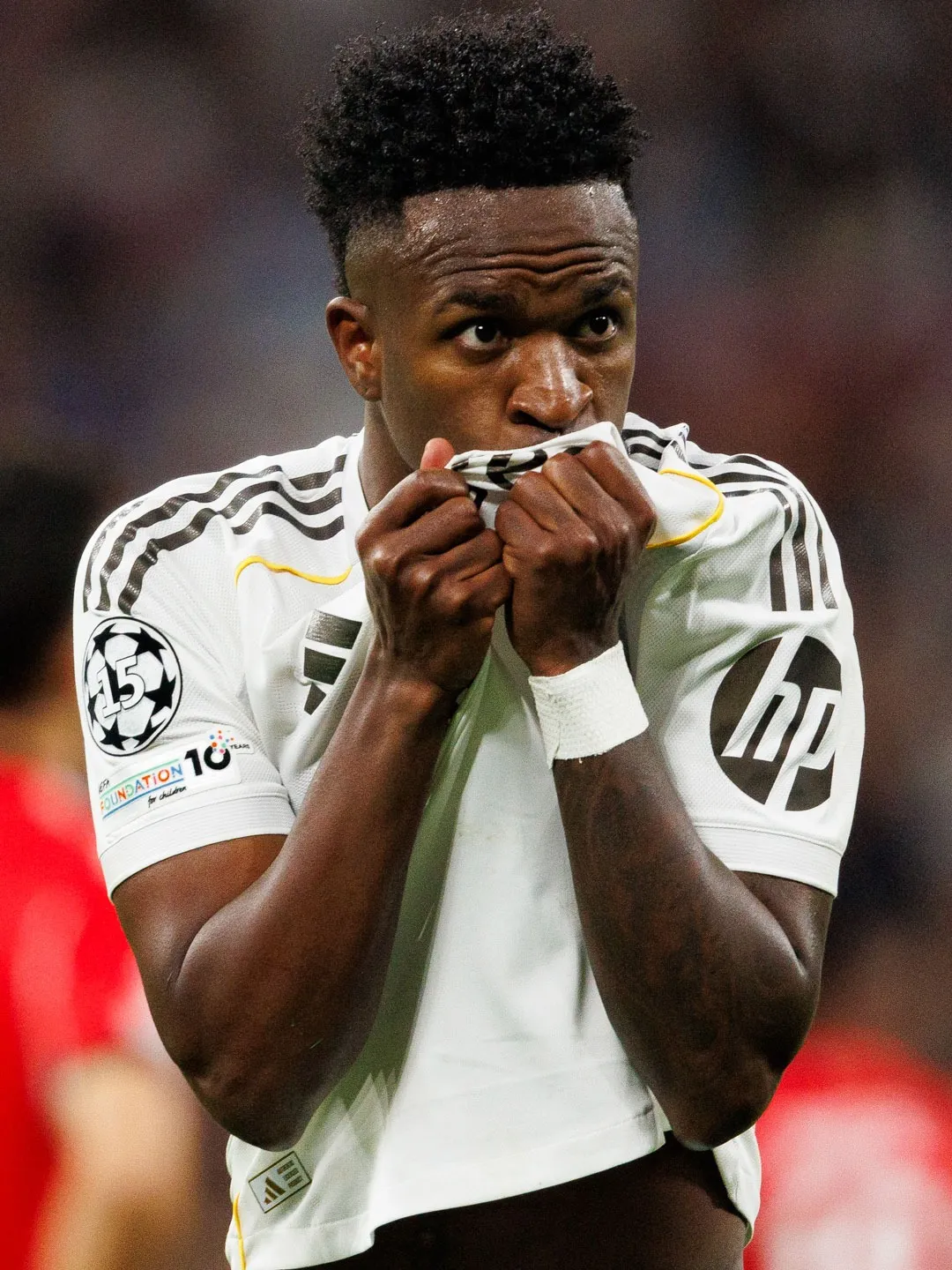 Real Madrid Edge Benfica to Seal Champions League Progression After 2–1 Bernabeu Victory