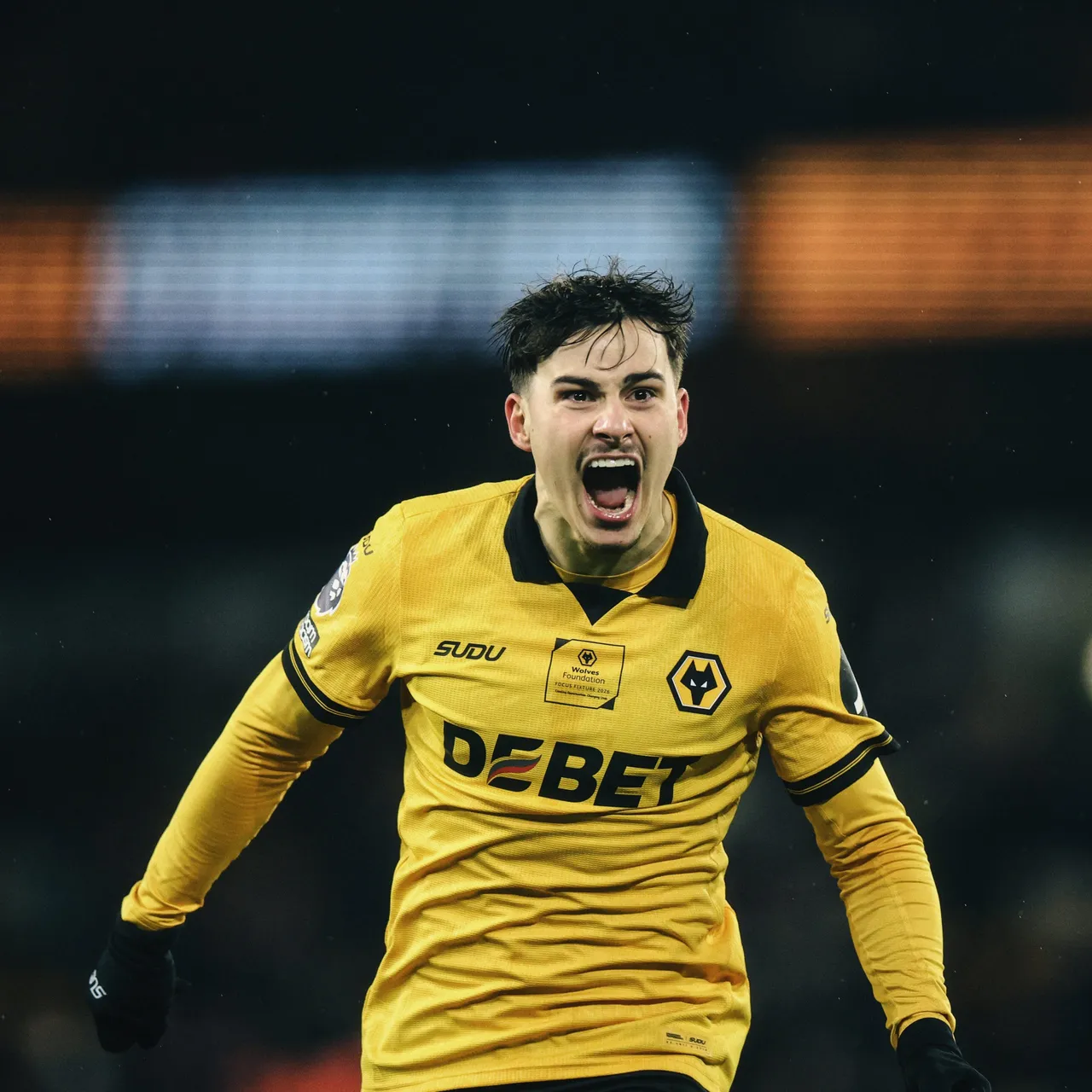 Wolves Shock Villa with Rare 2–0 Win as Derby Throwback Adds Drama to Premier League Weekend