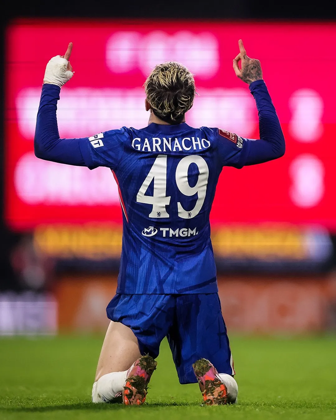 Chelsea Survive Wrexham Scare to Win 4–2 After Extra Time in FA Cup Thriller
