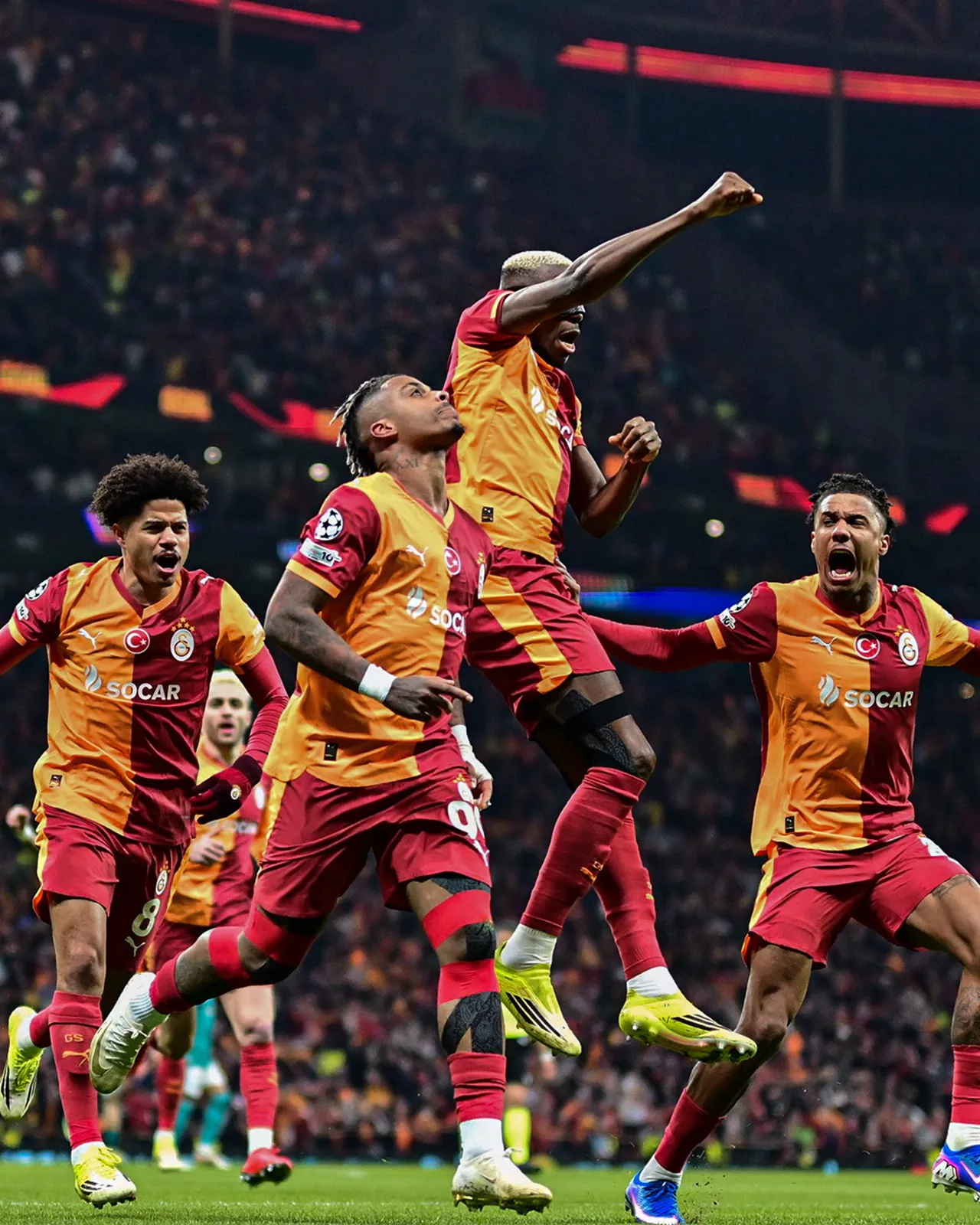 Galatasaray Shock Liverpool in Istanbul to Take Champions League Advantage