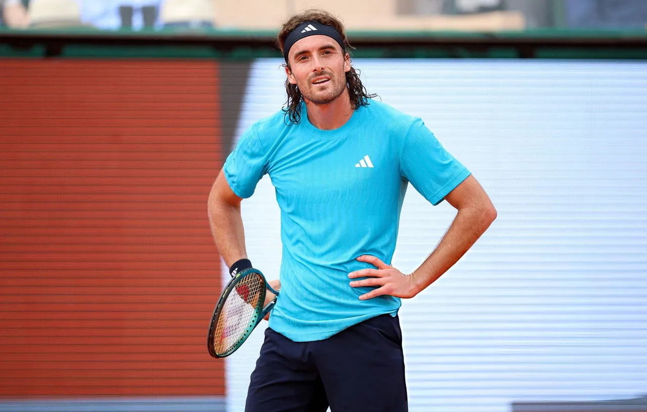Tsitsipas crashes out after Cerúndolo defeat