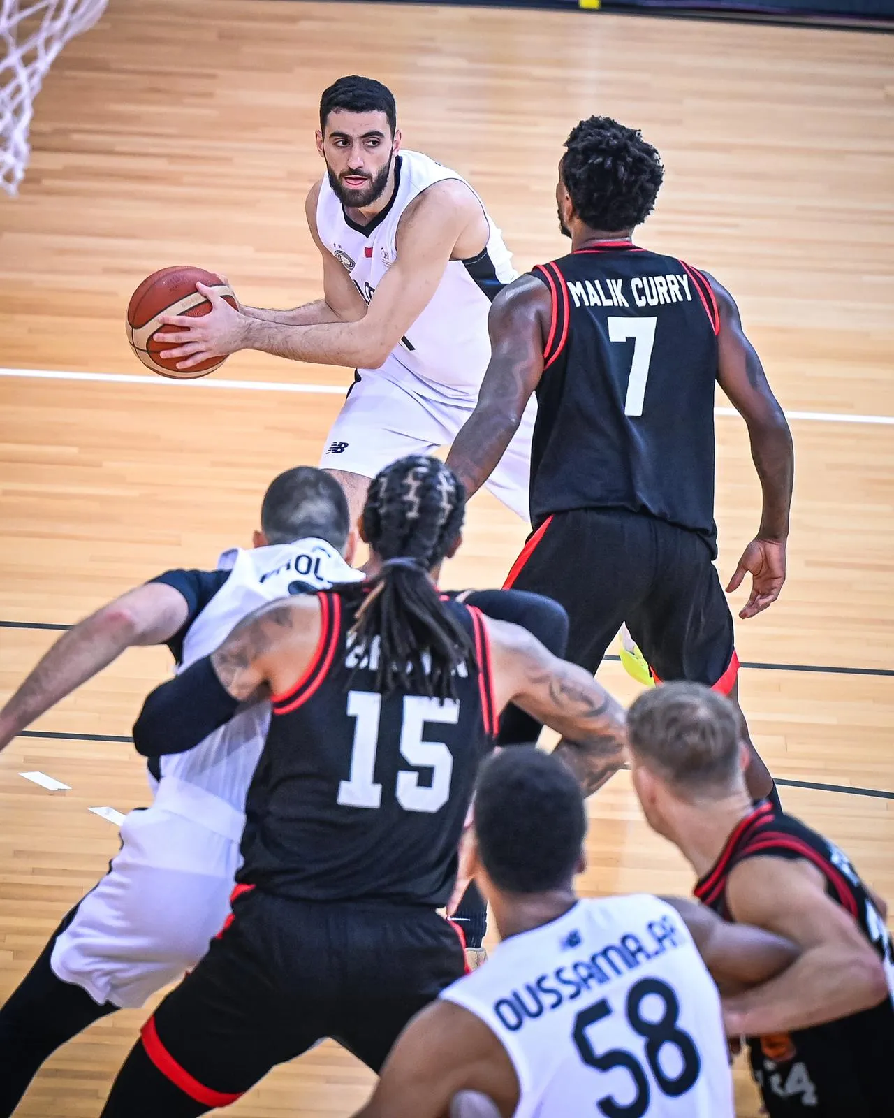 Al Arabi, Al Sadd set up Amir Cup basketball final showdown