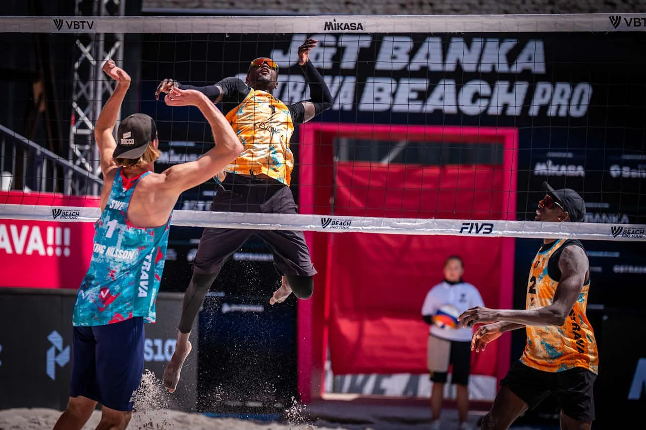 Qatar's beach volleyball duo eyes quarterfinal glory at Ostrava Elite 16