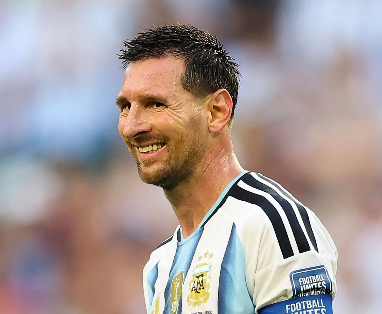 Facing England will be special": Lionel Messi stirs the pot ahead of historic World Cup semi-final clash
