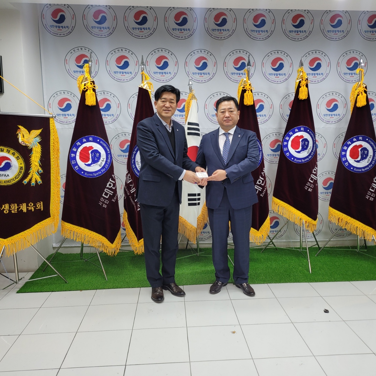KakaoTalk_20211203_192326380_01.jpg