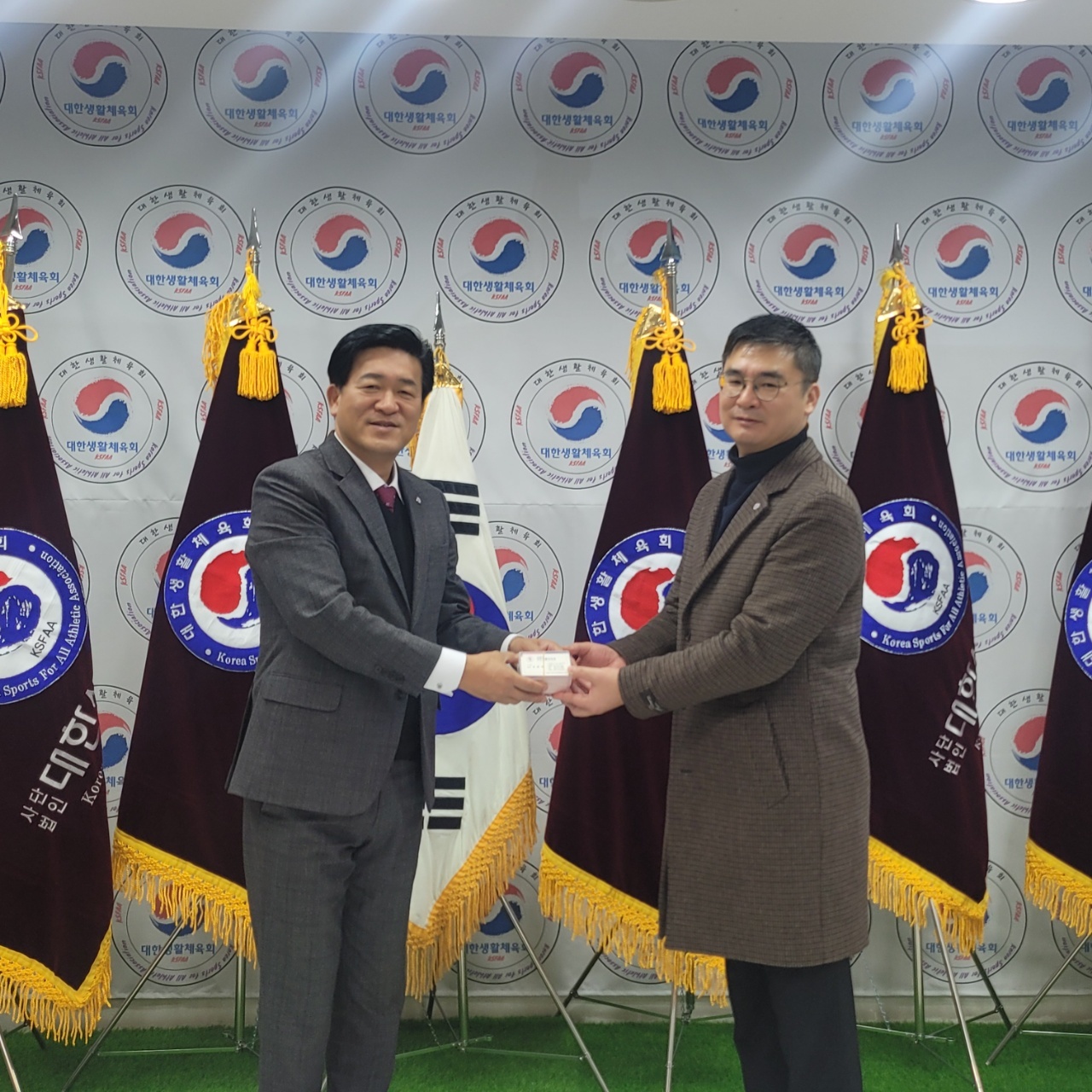 KakaoTalk_20211217_150719709_05.jpg