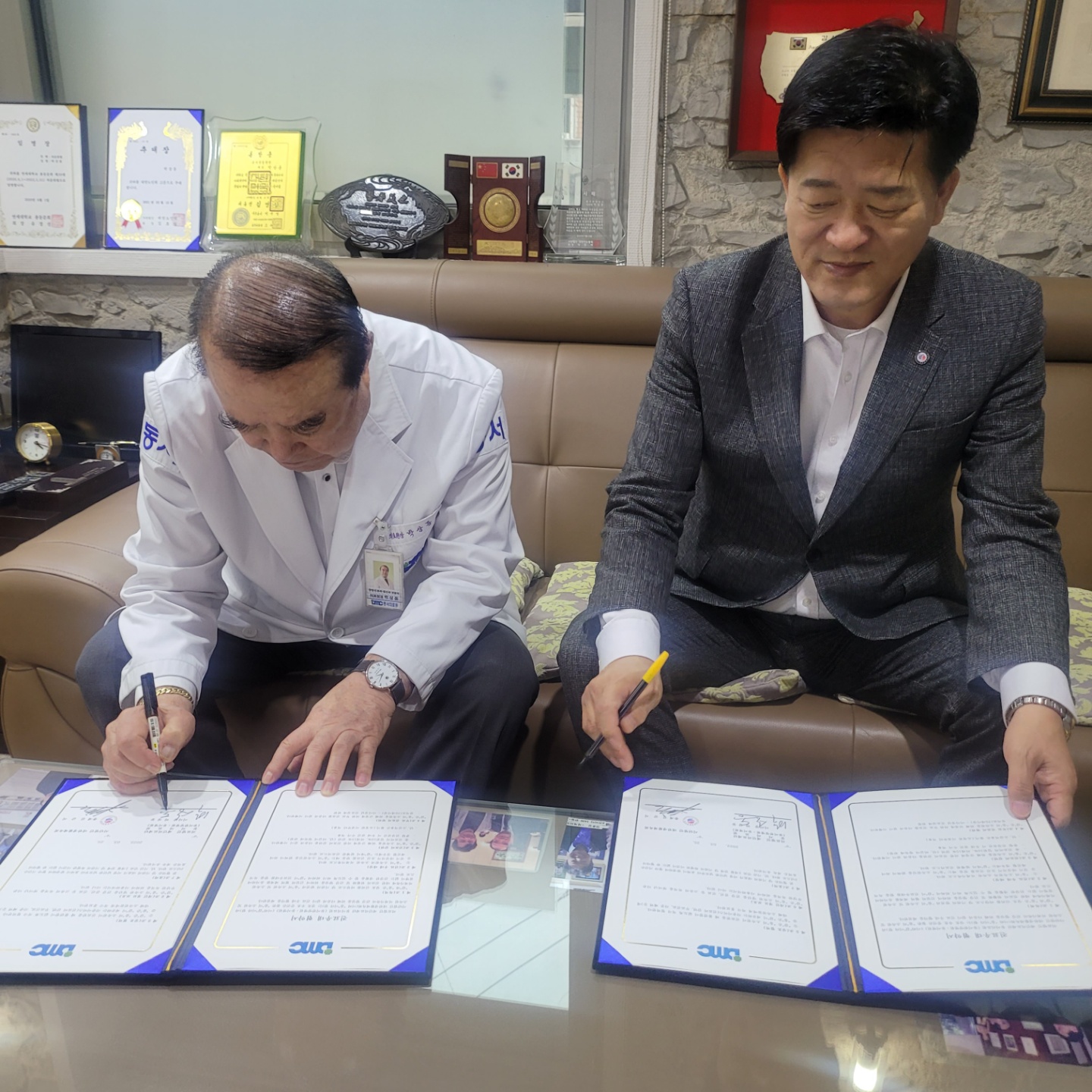 KakaoTalk_20220325_232019572_01.jpg
