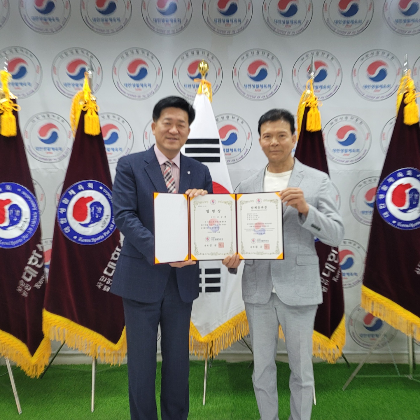 KakaoTalk_20220513_200017116.jpg
