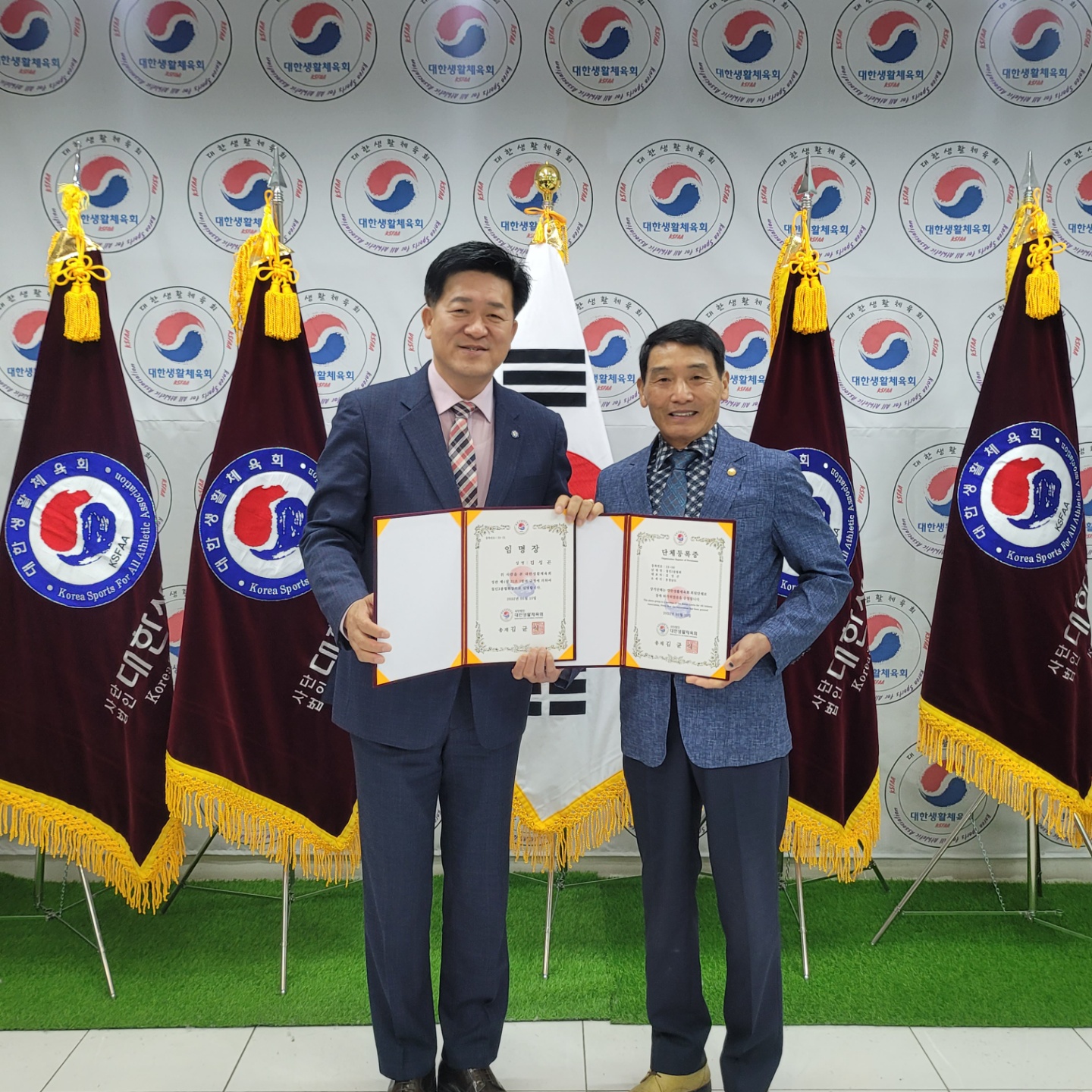 KakaoTalk_20220513_200017116_02.jpg