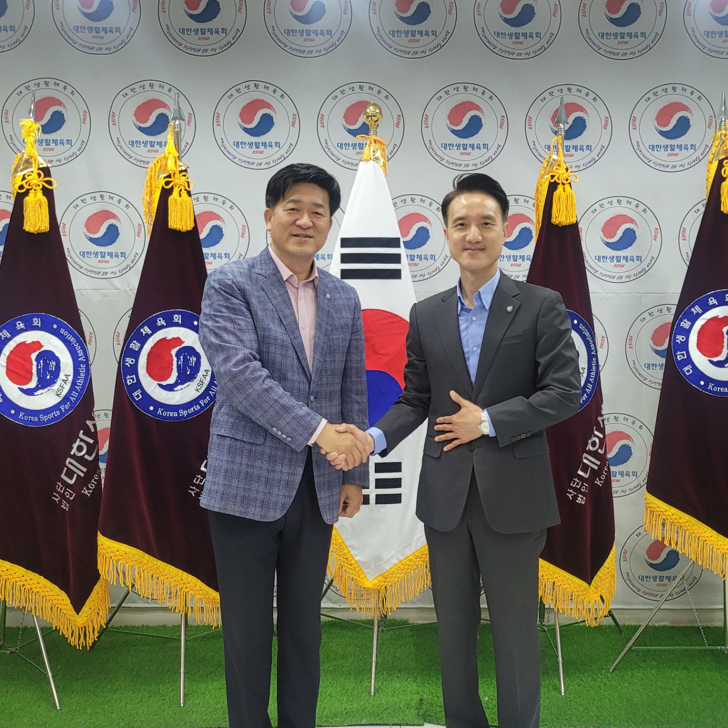 KakaoTalk_20220525_103135733_01.jpg