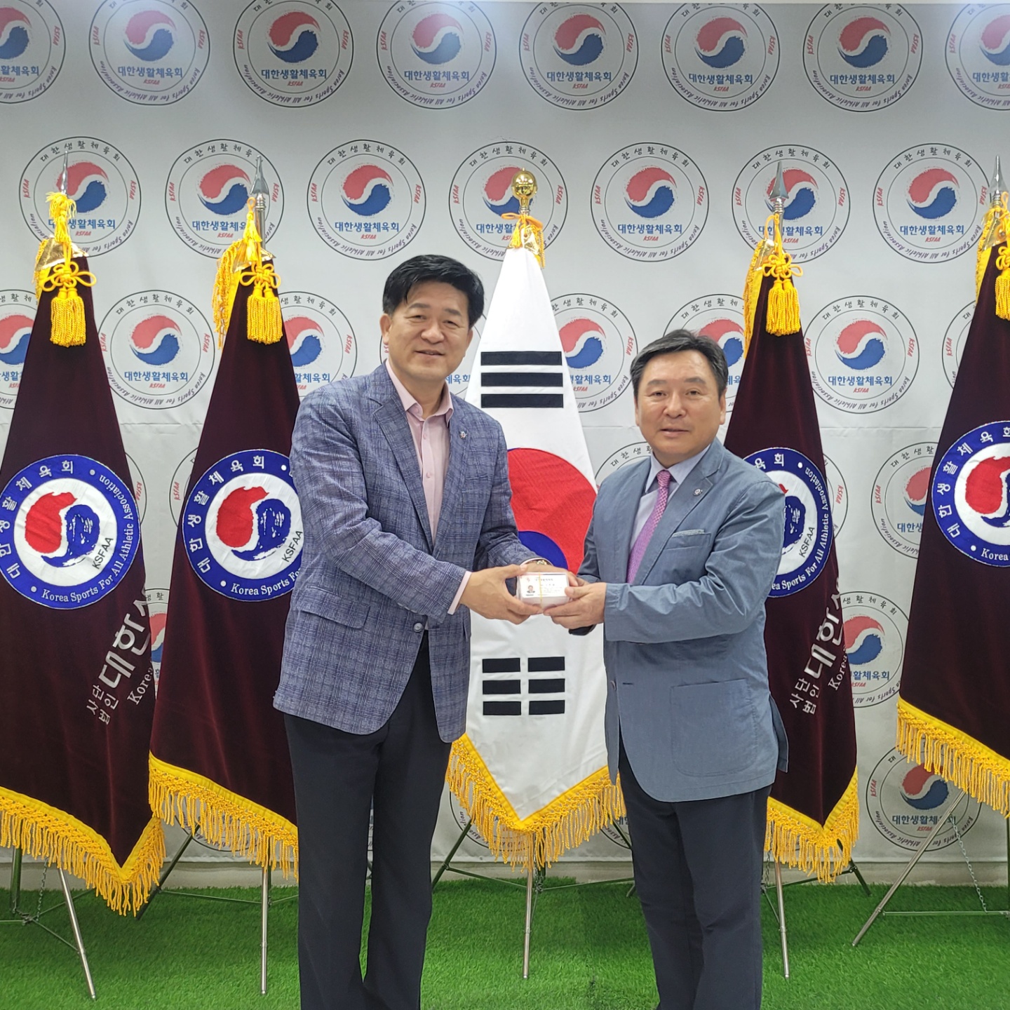 KakaoTalk_20220525_103408032_04.jpg