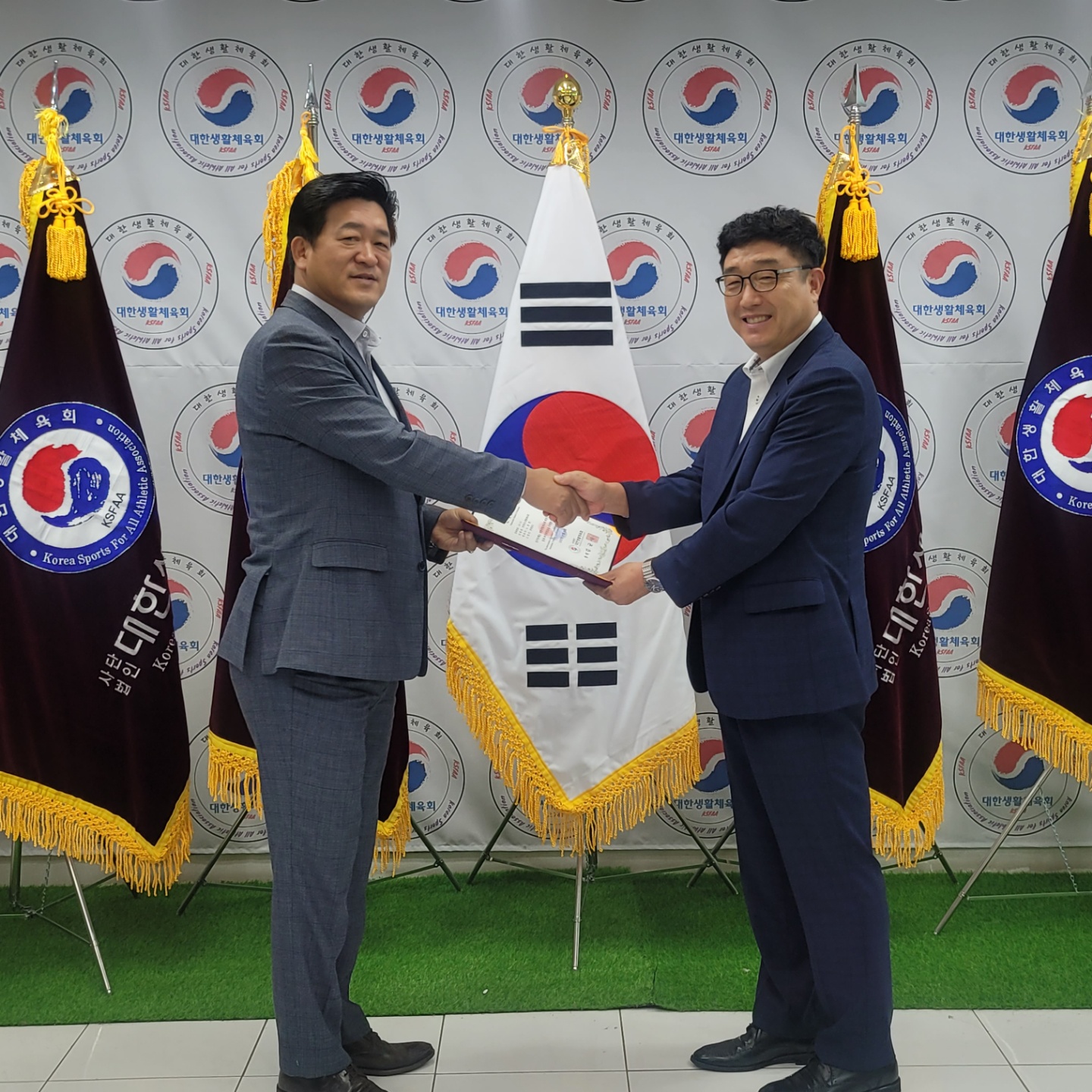 KakaoTalk_20220722_204450240_01.jpg