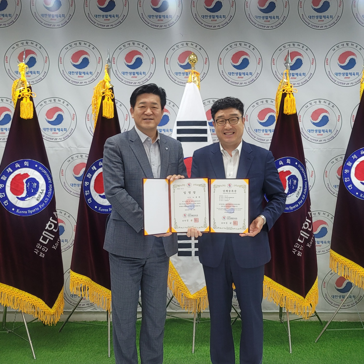 KakaoTalk_20220722_204450240_03.jpg