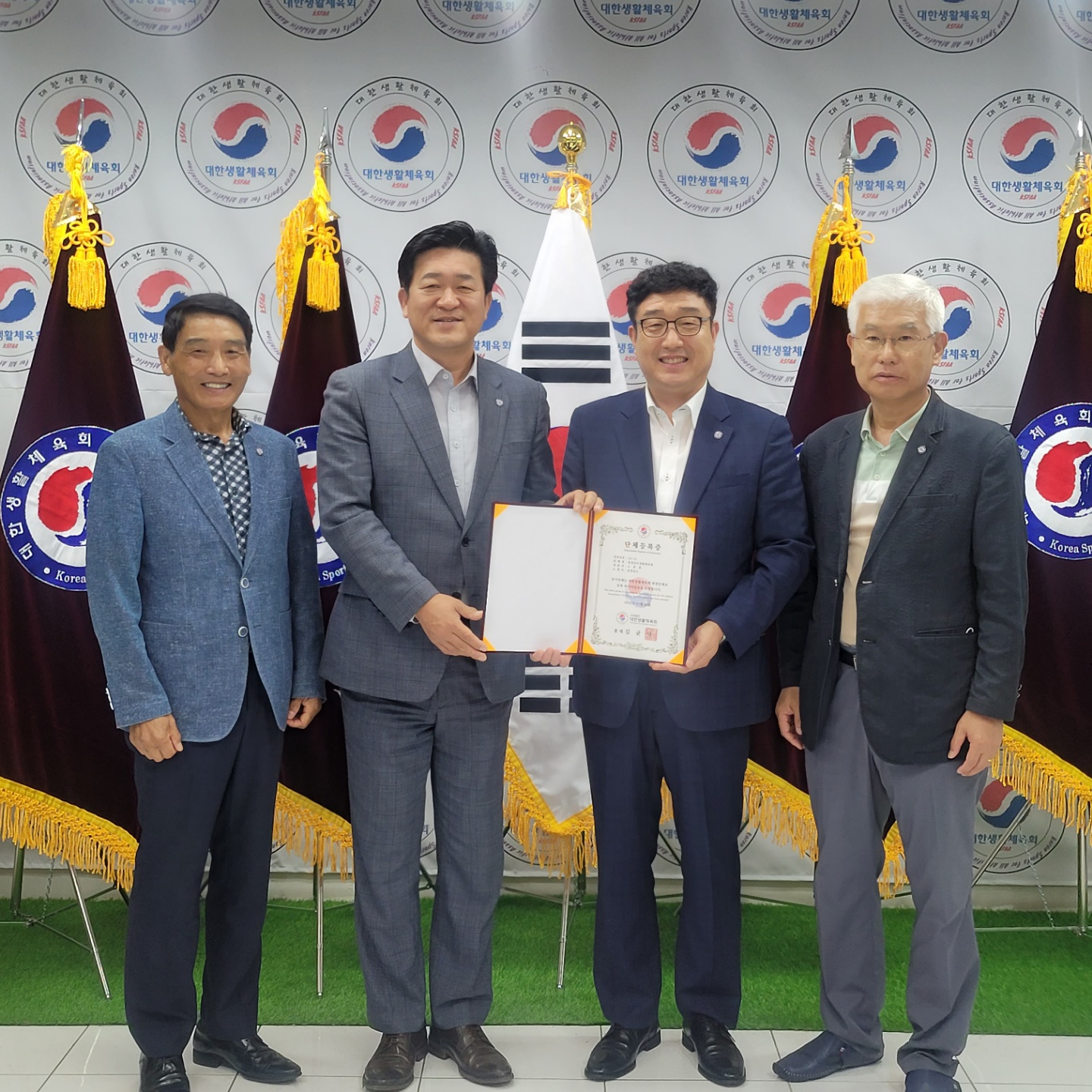 KakaoTalk_20220722_204450240_07.jpg