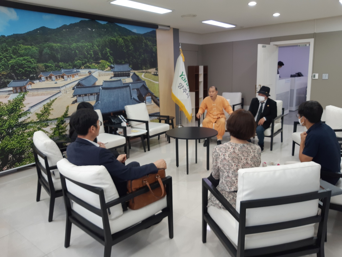 KakaoTalk_20220817_212903578_06.jpg