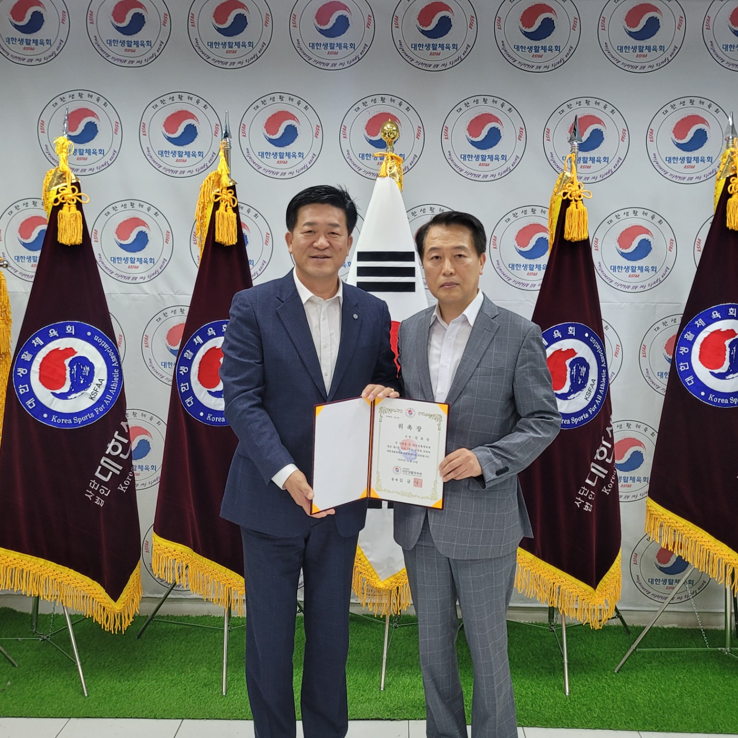 KakaoTalk_20220920_220400643_01.jpg