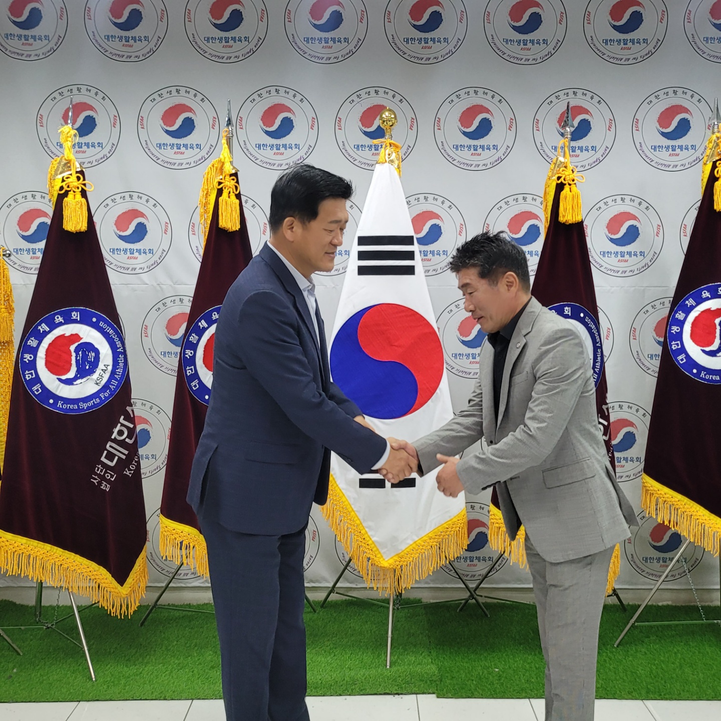 KakaoTalk_20220929_235832920_02.jpg