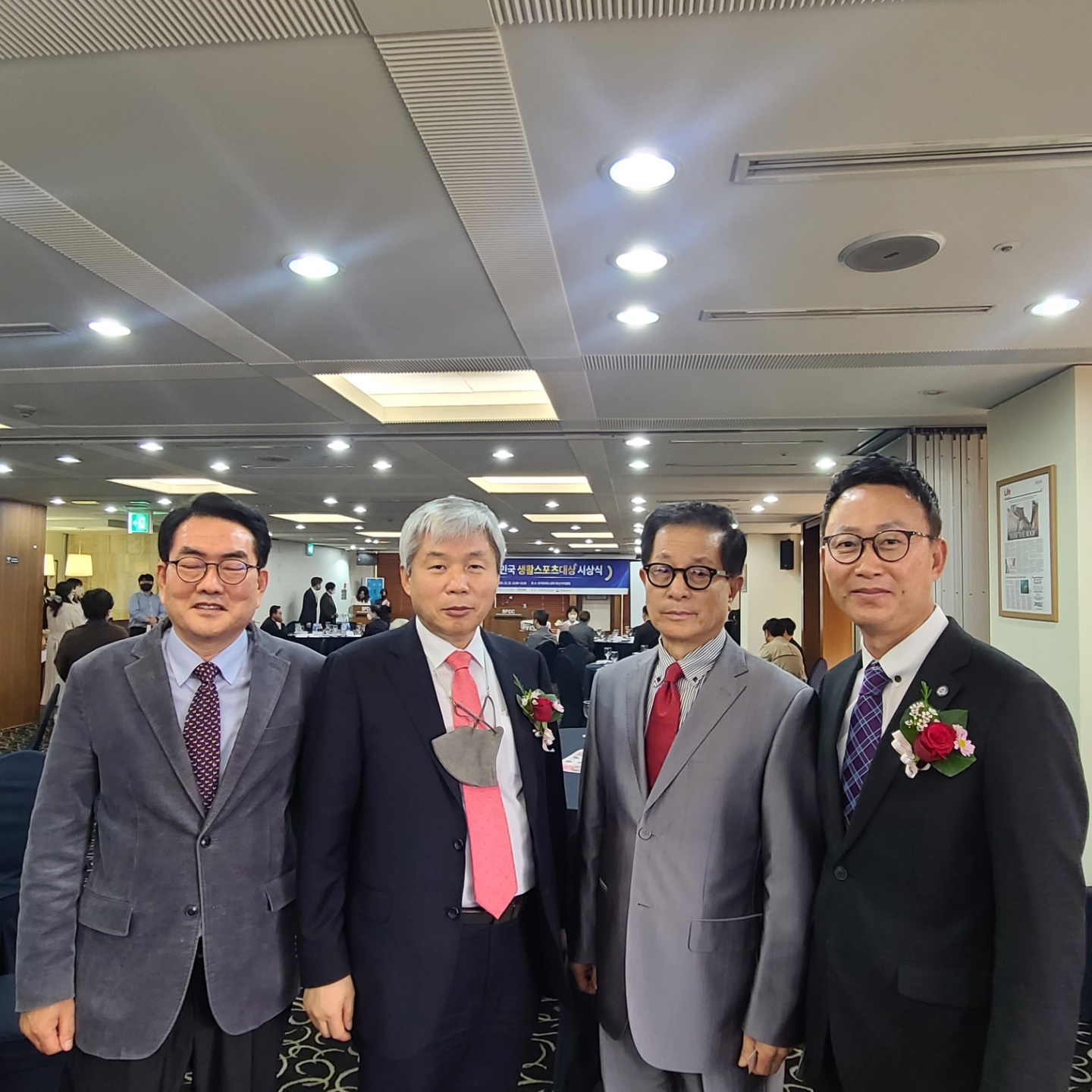 KakaoTalk_20221121_185321879_06.jpg