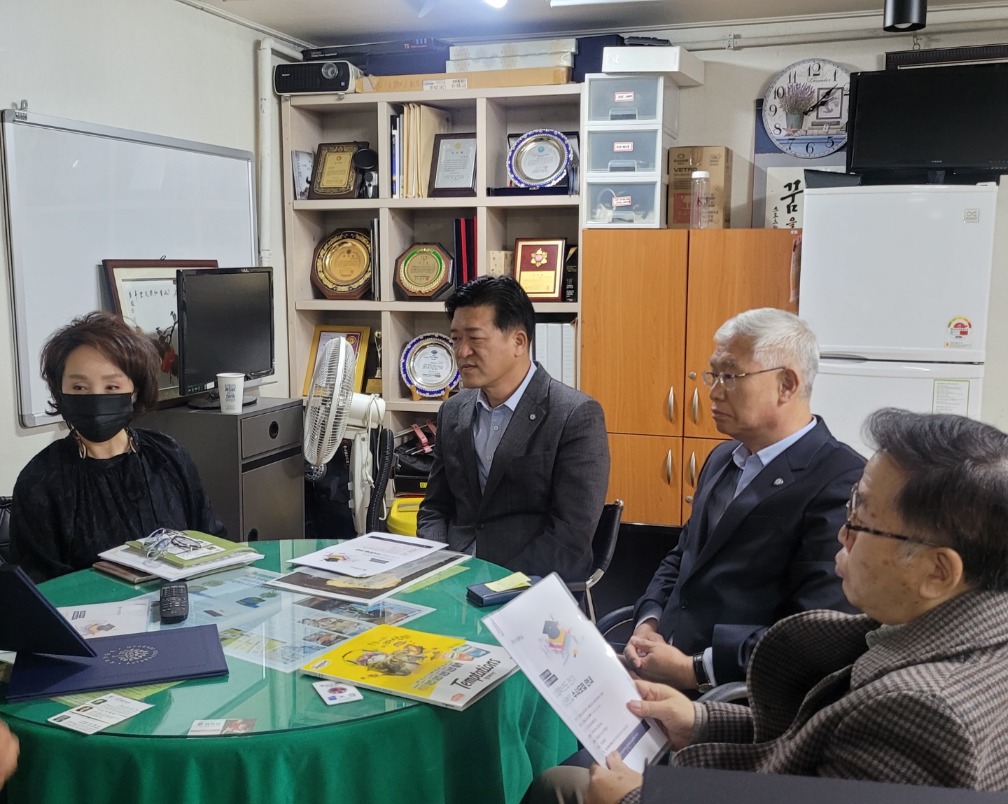 KakaoTalk_20221122_232132019_05.jpg