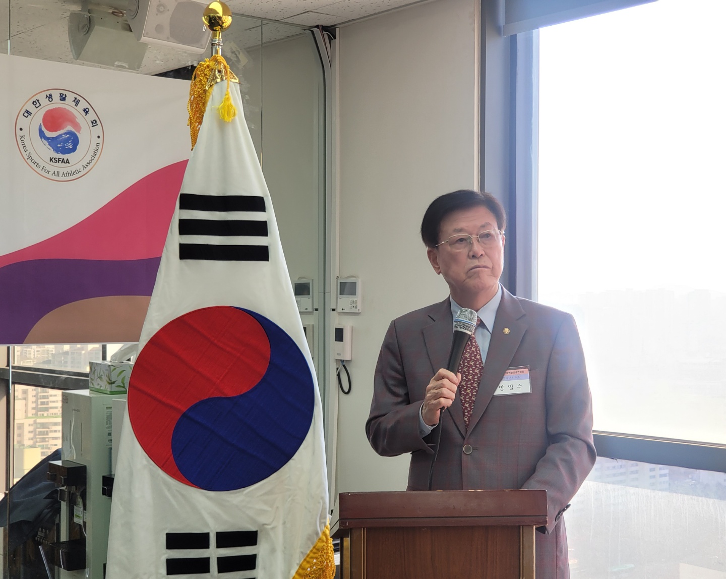 KakaoTalk_20221126_030557940_03.jpg