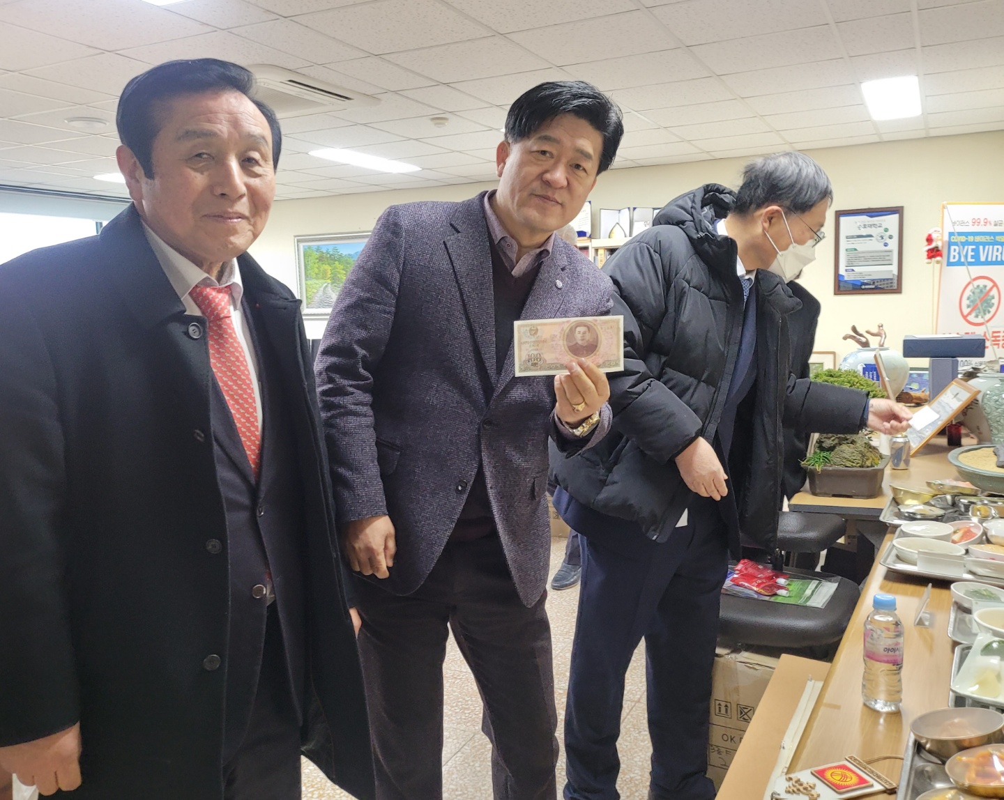 KakaoTalk_20221219_204540441_04.jpg