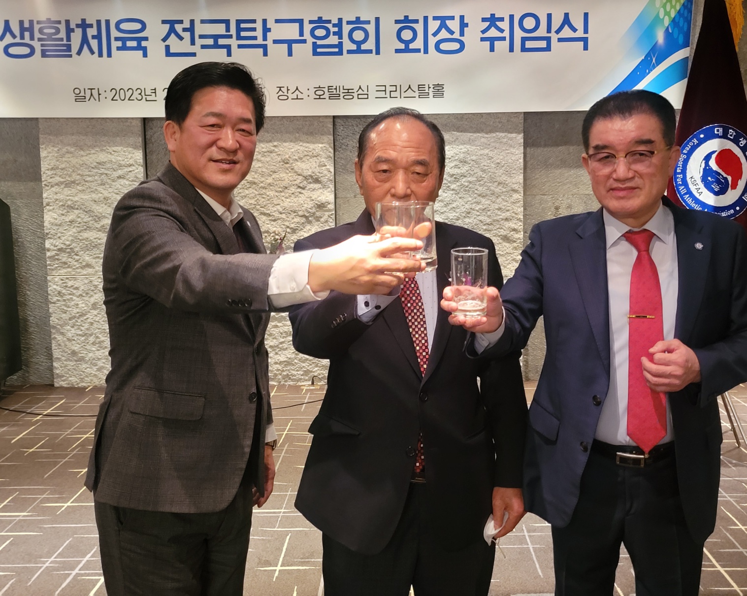 KakaoTalk_20230212_200944058_04.jpg