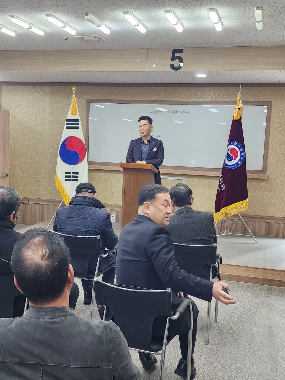 KakaoTalk_20230306_230401337_01.jpg