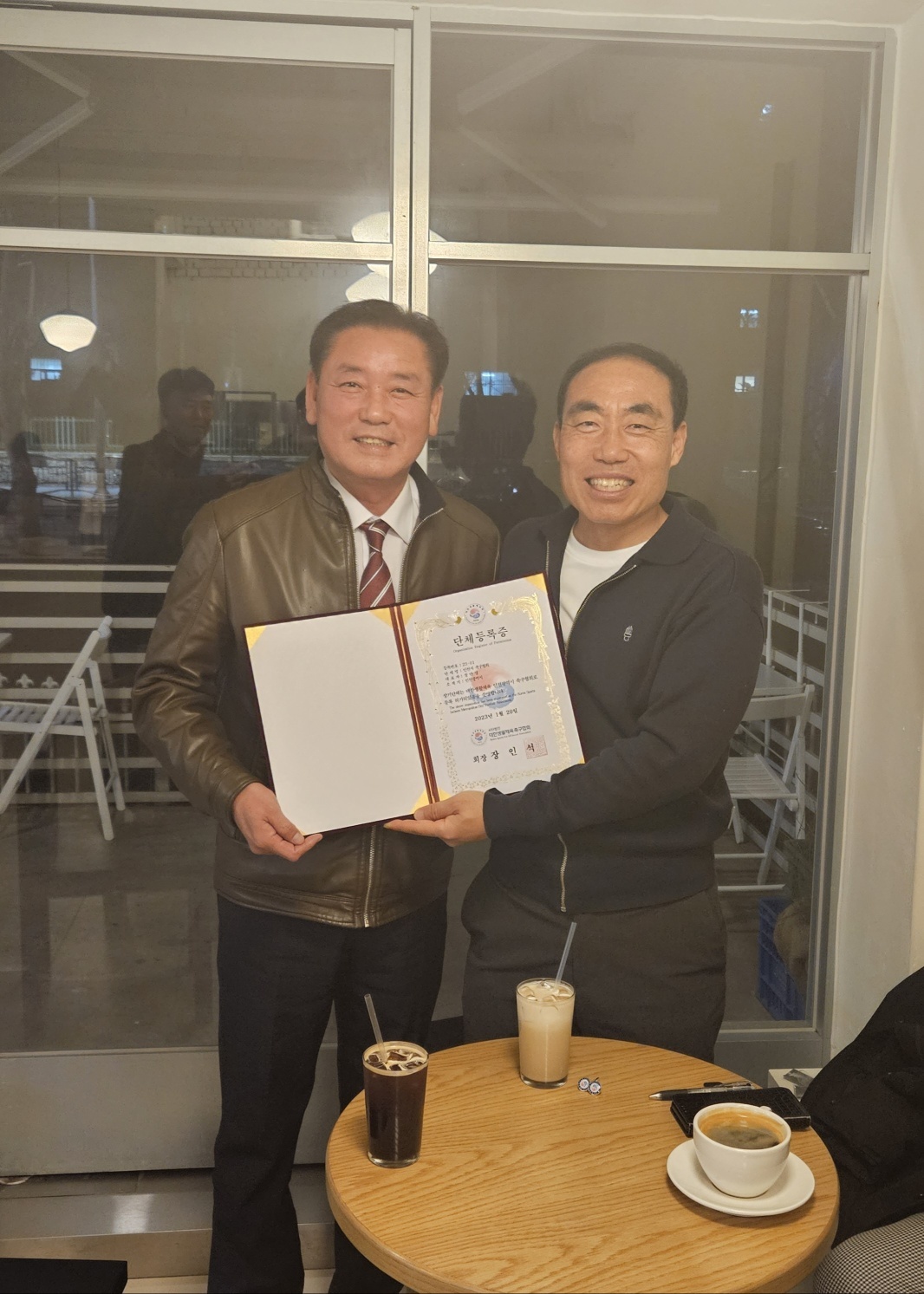 KakaoTalk_20230316_220358591_01.jpg
